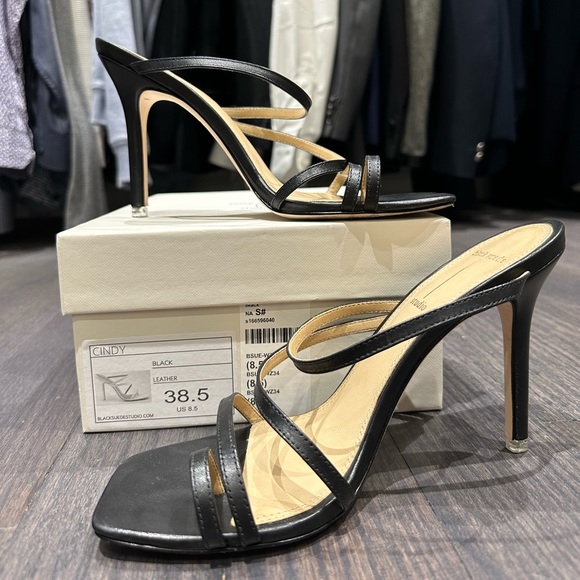 Cindy Sandal Black Suede Studio Women’s 8.5 - Picture 1 of 6